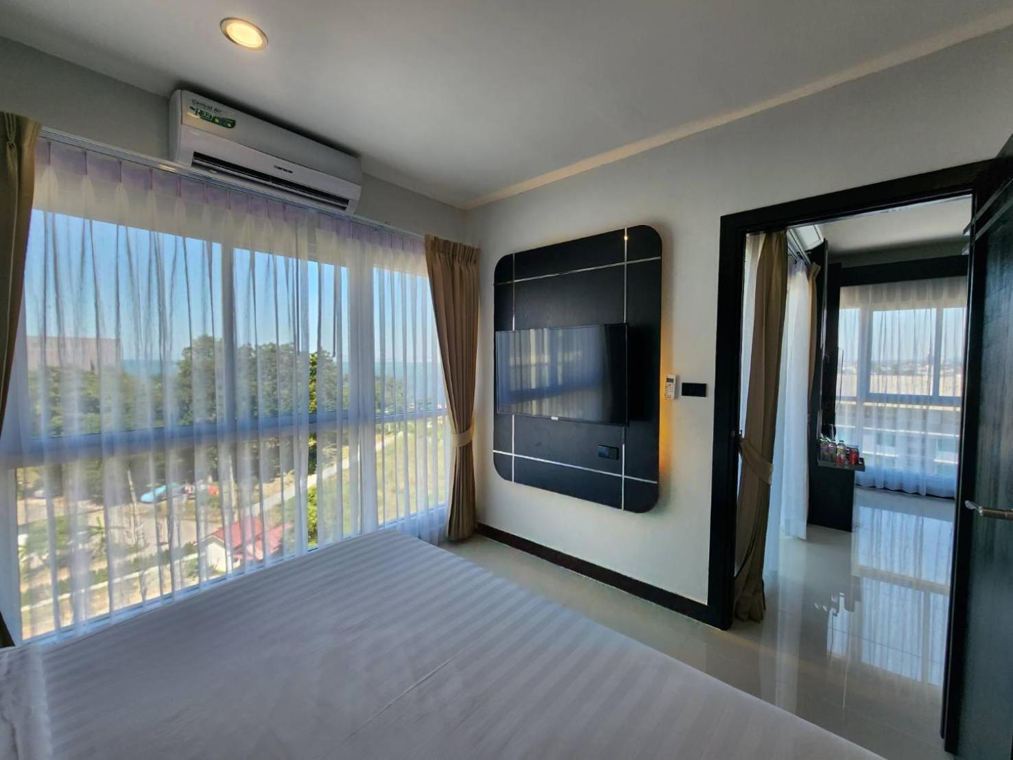 Lhc Hotel And Resort Pattaya Zewnętrze zdjęcie