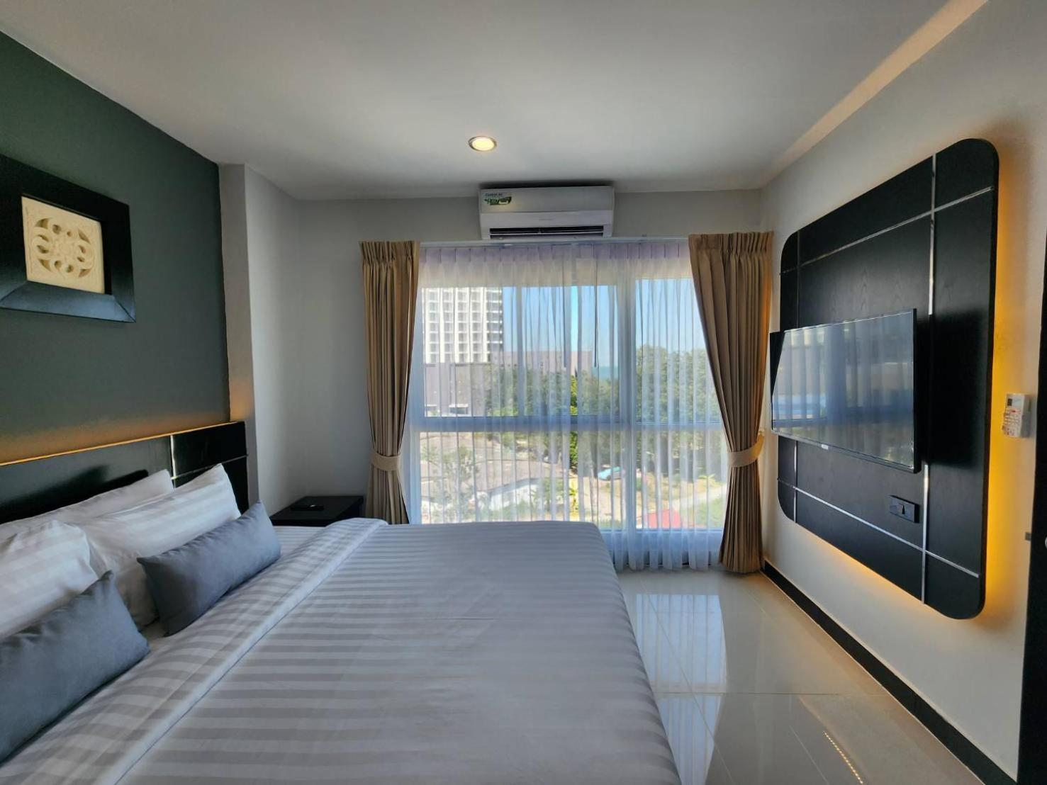 Lhc Hotel And Resort Pattaya Zewnętrze zdjęcie