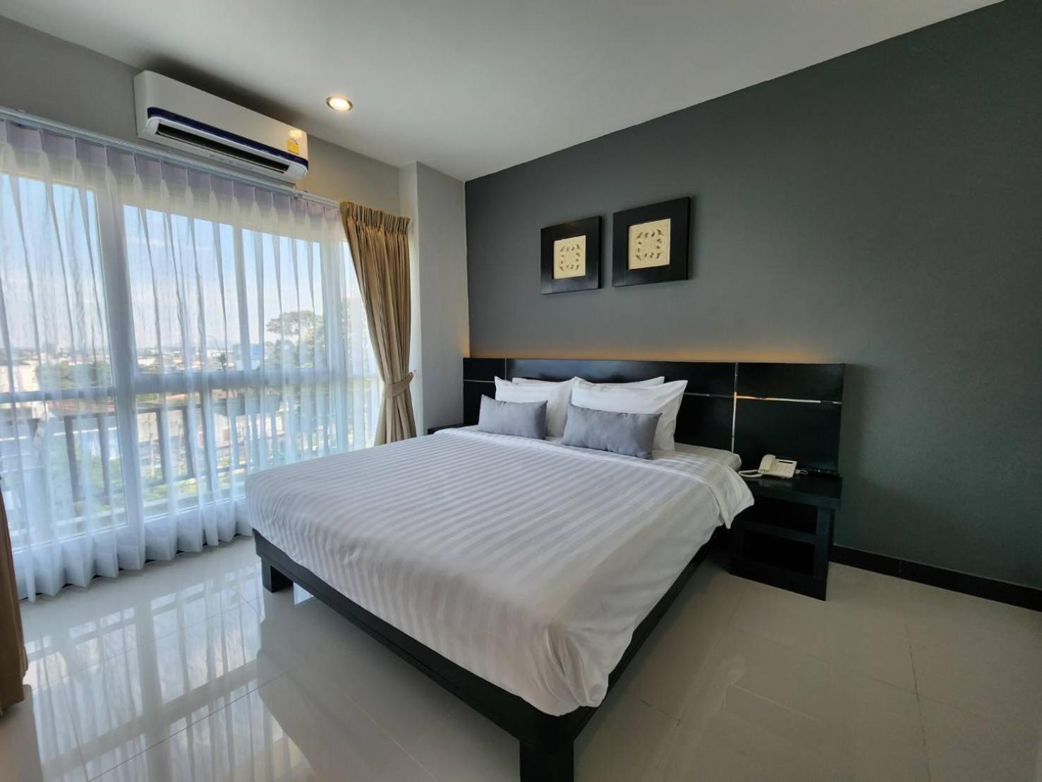 Lhc Hotel And Resort Pattaya Zewnętrze zdjęcie