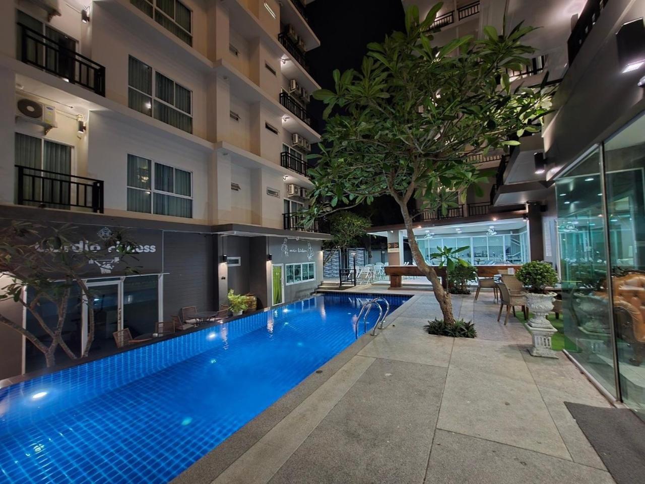 Lhc Hotel And Resort Pattaya Zewnętrze zdjęcie
